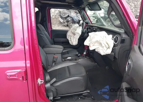 2021 Jeep Wrangler Unlimited Sahara 4X4 from USA, damaged, VIN 1C4HJXEG1MW853850